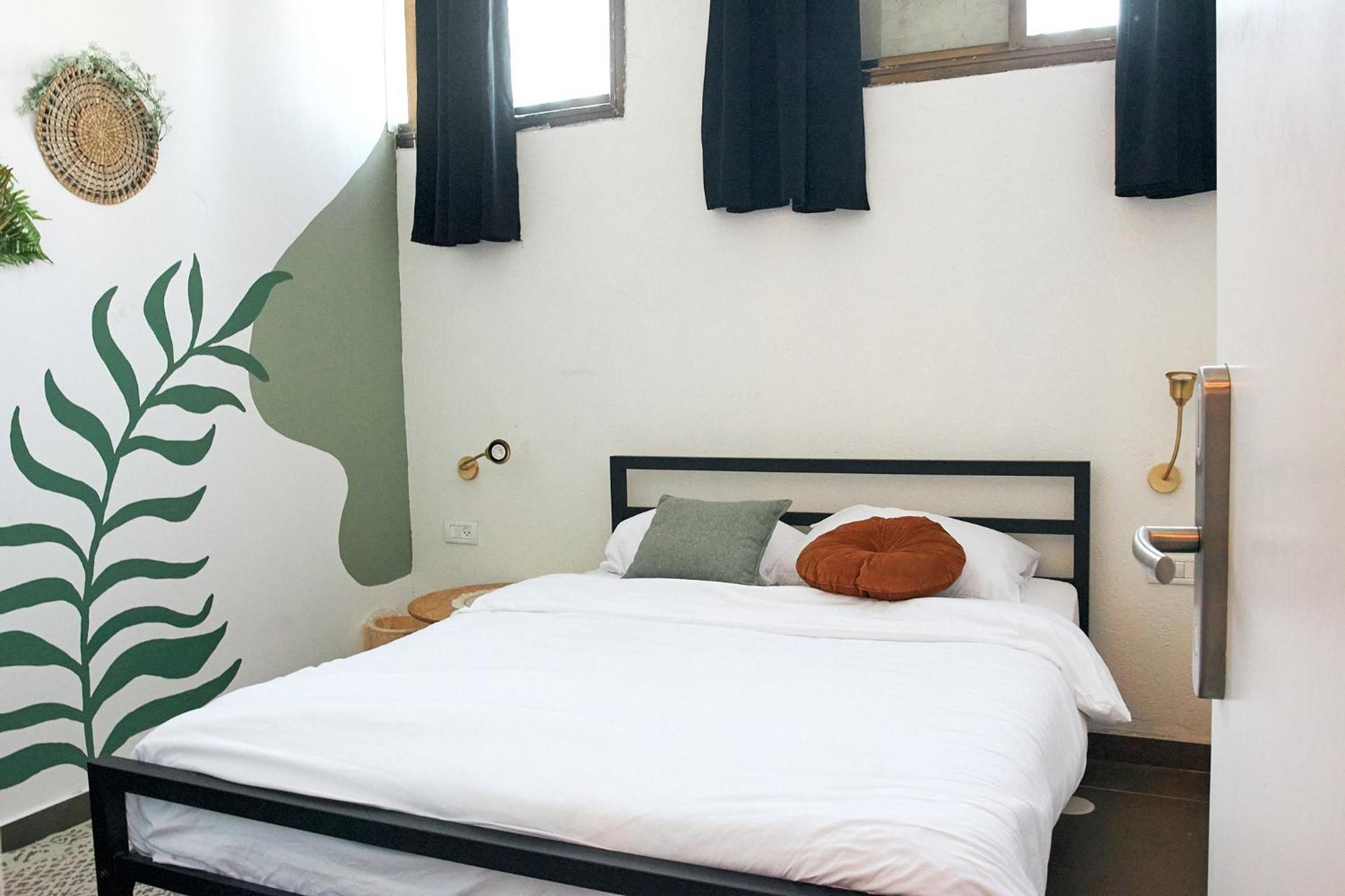 Jungle Jaffa Hostel Age 18 To 45 Tel Aviv Exterior photo