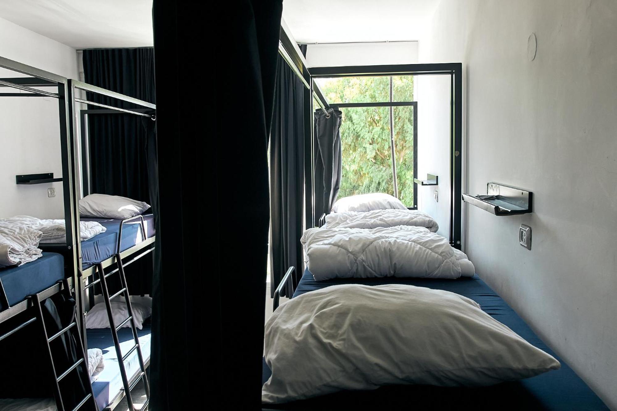 Jungle Jaffa Hostel Age 18 To 45 Tel Aviv Exterior photo